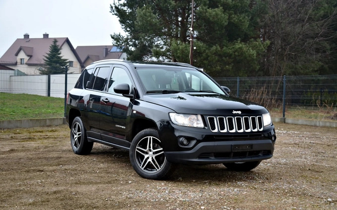 Jeep Compass cena 41900 przebieg: 217000, rok produkcji 2012 z Krapkowice małe 301